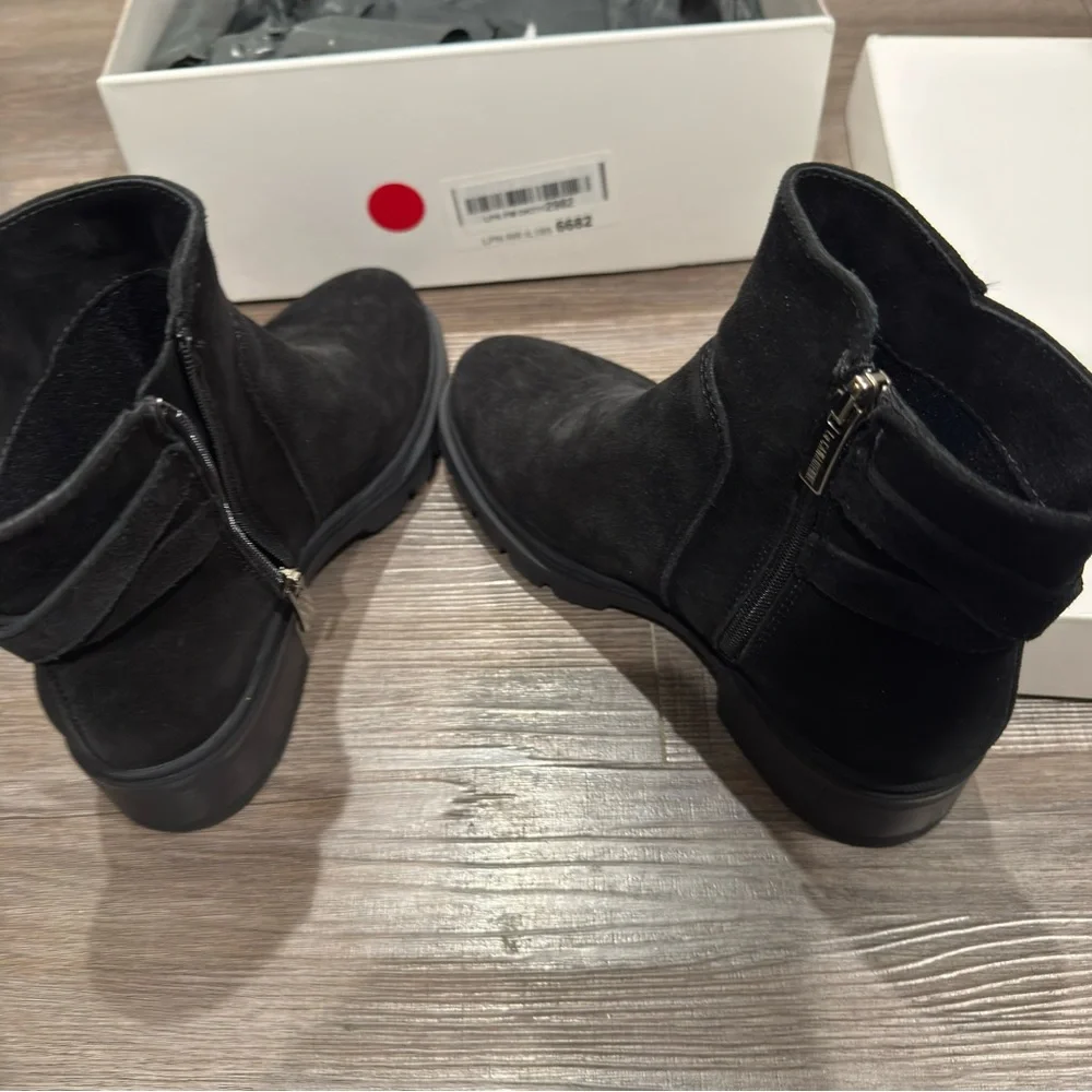 La Canadienne Shai Black Suede Bootie Boots